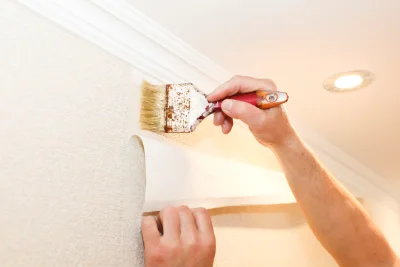 Pose de papier peint à Fricamps — revêtements muraux et toiles de verre
